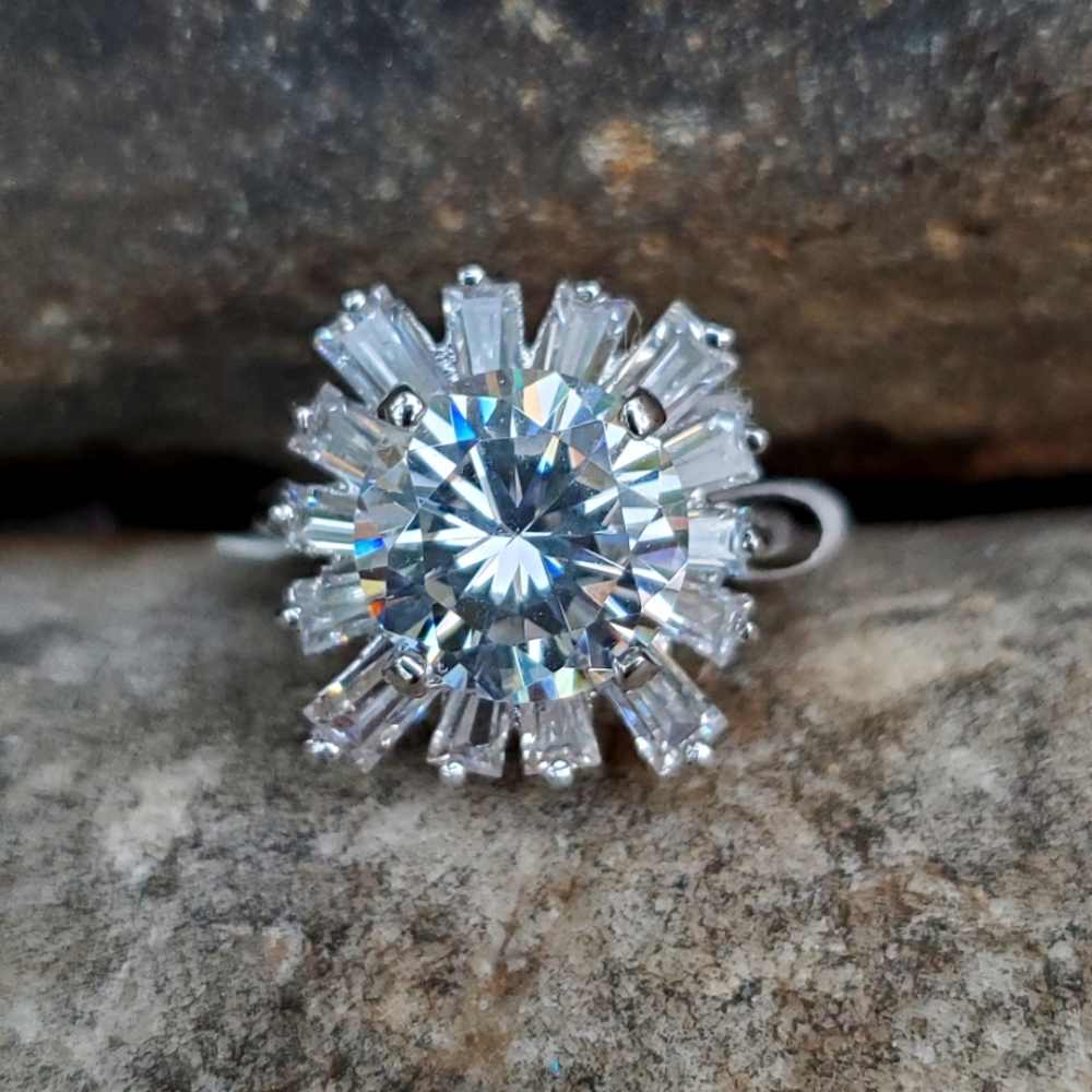 White Gold Rhodium Plated Cubic Zirconia Ring NWT